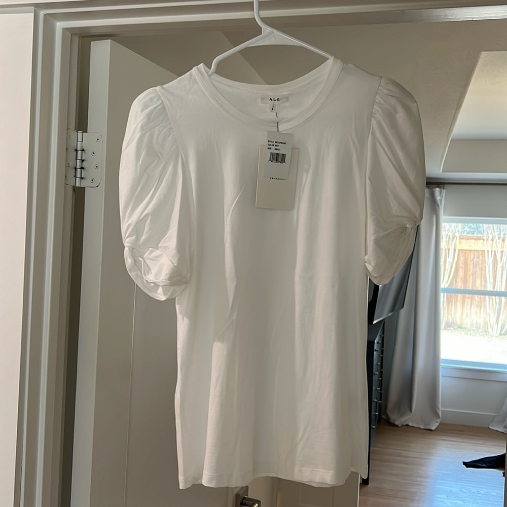 NEW A.L.C.
Kati Twisted-Sleeve Tee, size small